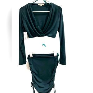 NWT 2 Piece Sexy Crop Top Plunge MIDI Dark Green Mini Sleeve Skirt Size Small